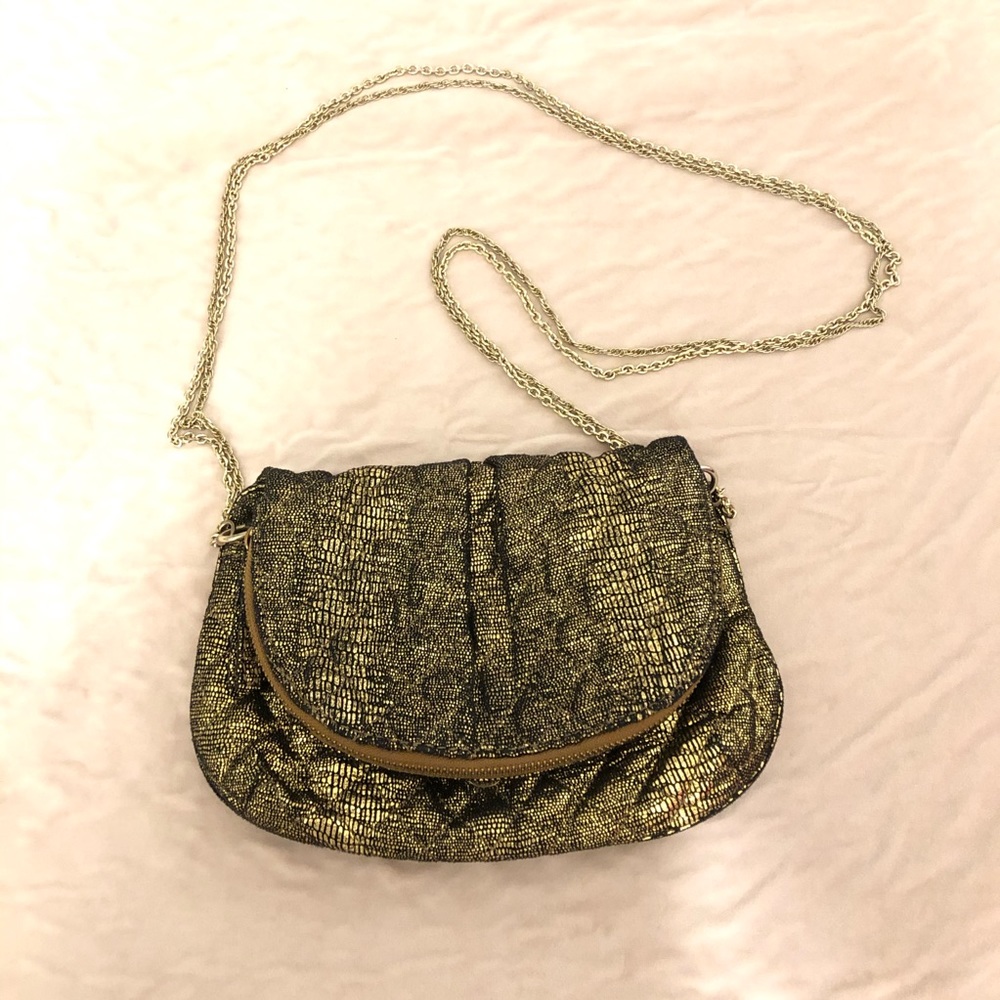 GAP - Purse/Clutch w/Gold Chainlink Strap